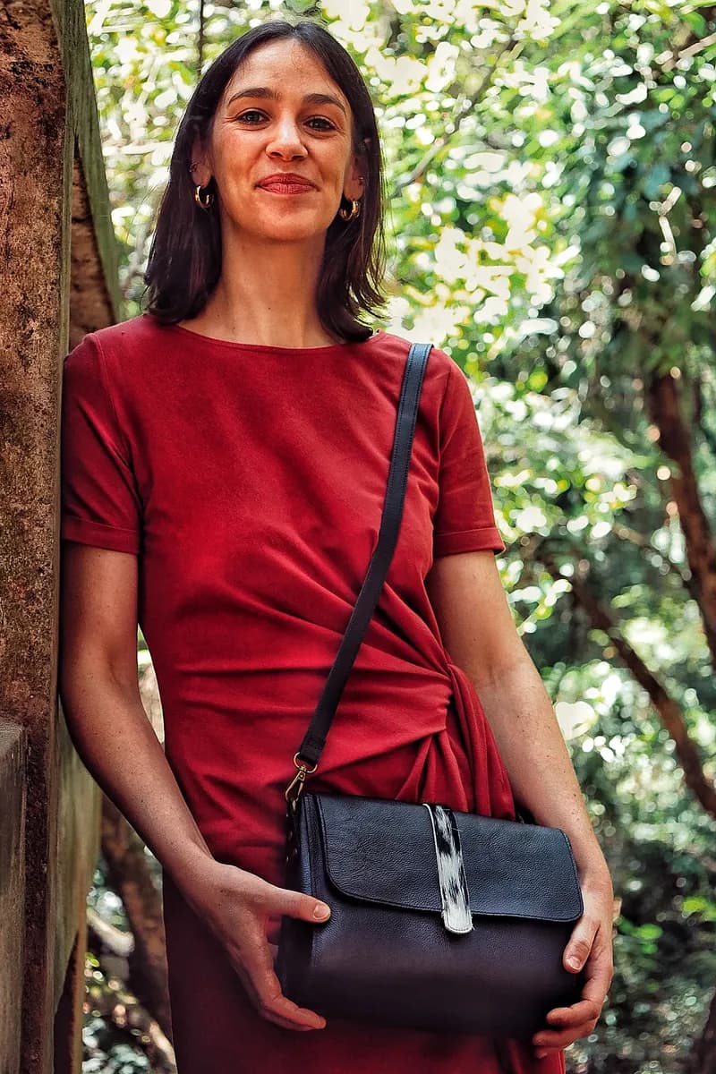 Kivazi Leather Sling