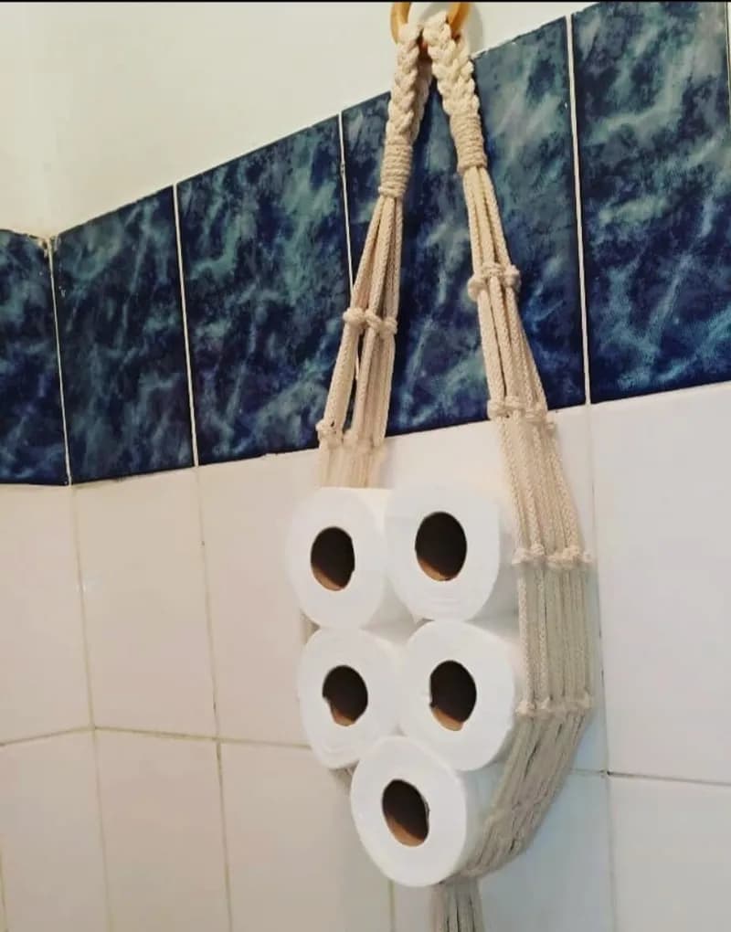 Macrame tissue box casing